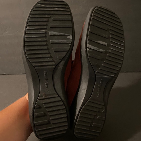 Easy Spirit Suede Rust Colored Womens Size 8.5 - Picture 6 of 7